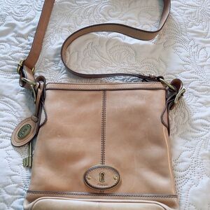 Fossil Tan Crossbody Bag with Adjustable Strap